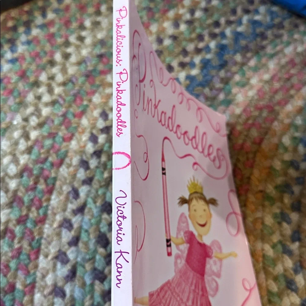 Pinkalicious Pinkadoodles Victoria Kann RARE UNUSED Coloring Drawing  Book